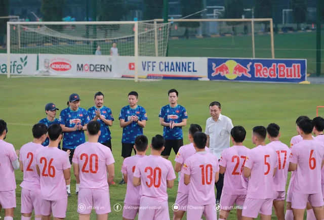 Tiền đạo Văn Toàn: “Đội tuyển Việt Nam đã sẵn sàng cho trận đấu với Ấn Độ tại sân Thiên Trường”  - Ảnh 1.